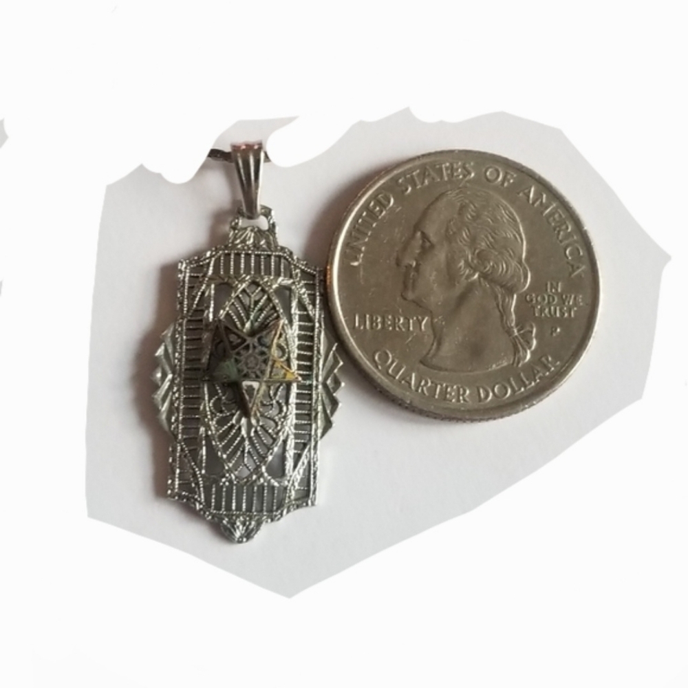 Reserved! Vintage Eastern Star pendant - Picture 5 of 5